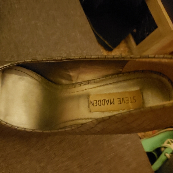 Steve Madden heels - Picture 3 of 3